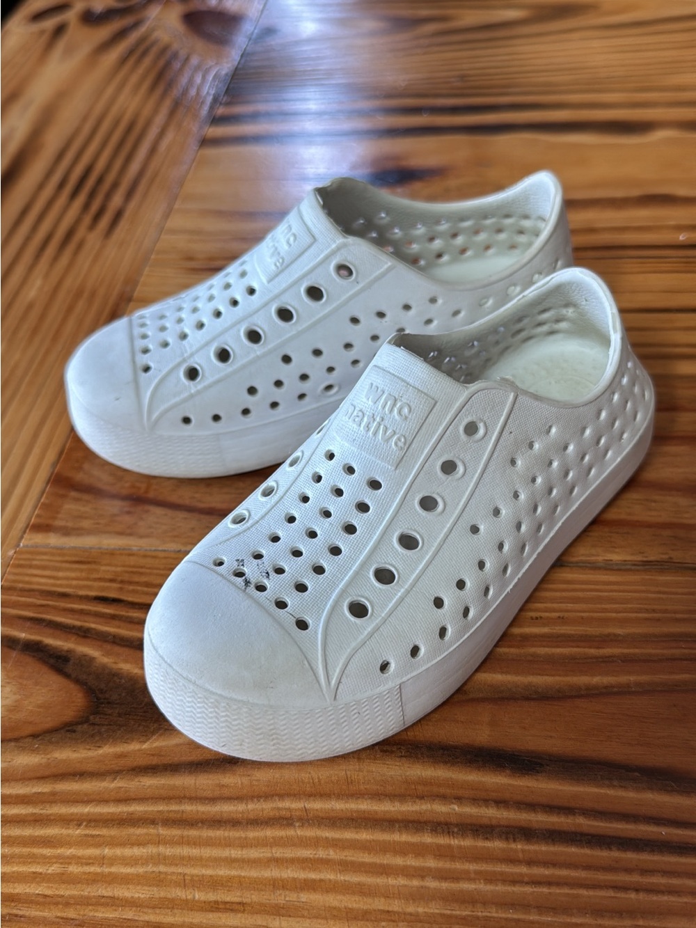 Native Kids Slip-On Water Shoes — White